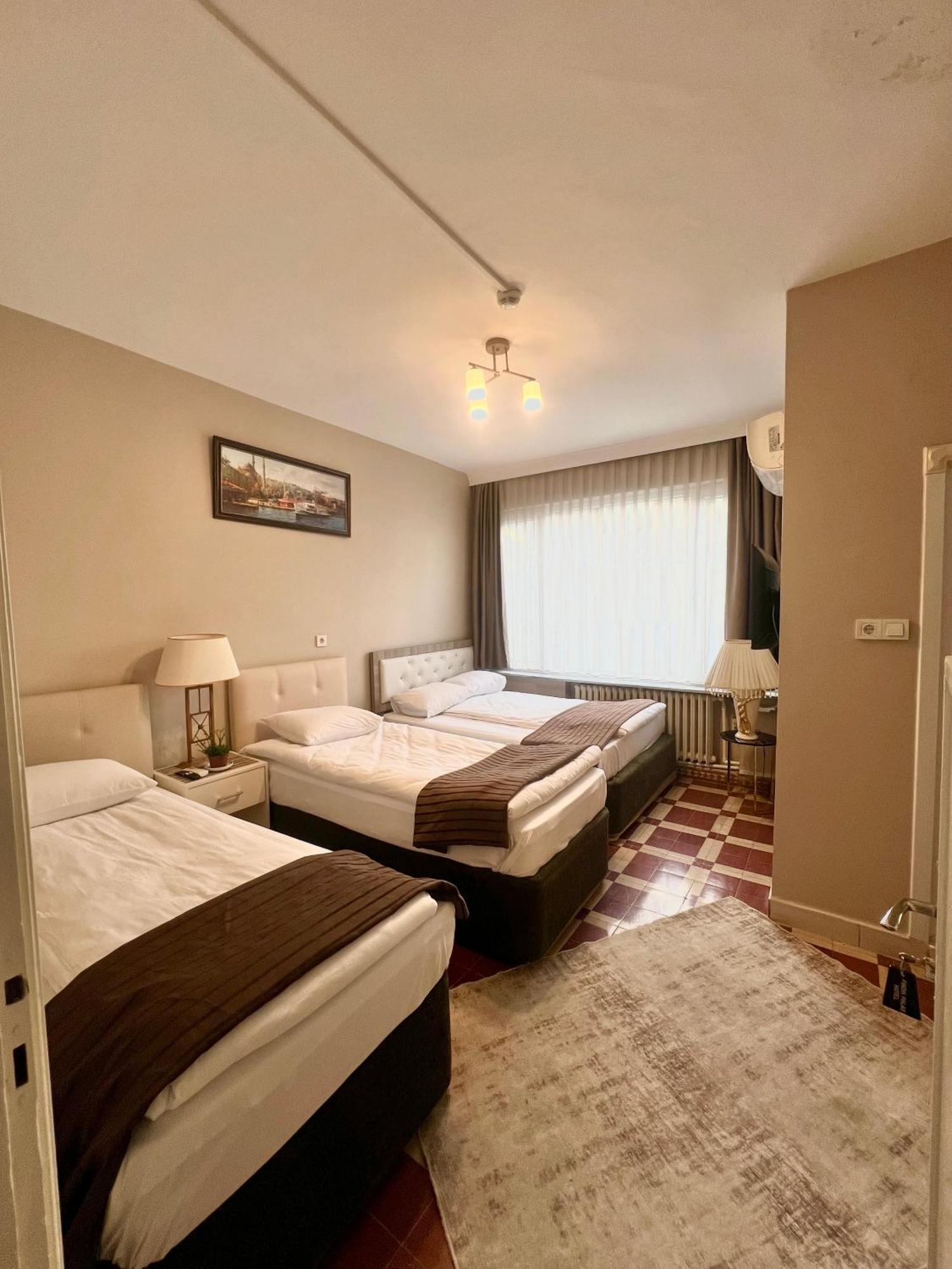 Findik Palas Otel Istanboel Buitenkant foto