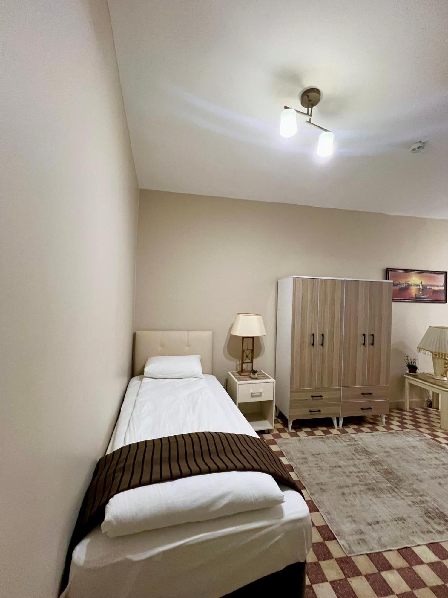 Findik Palas Otel Istanboel Buitenkant foto