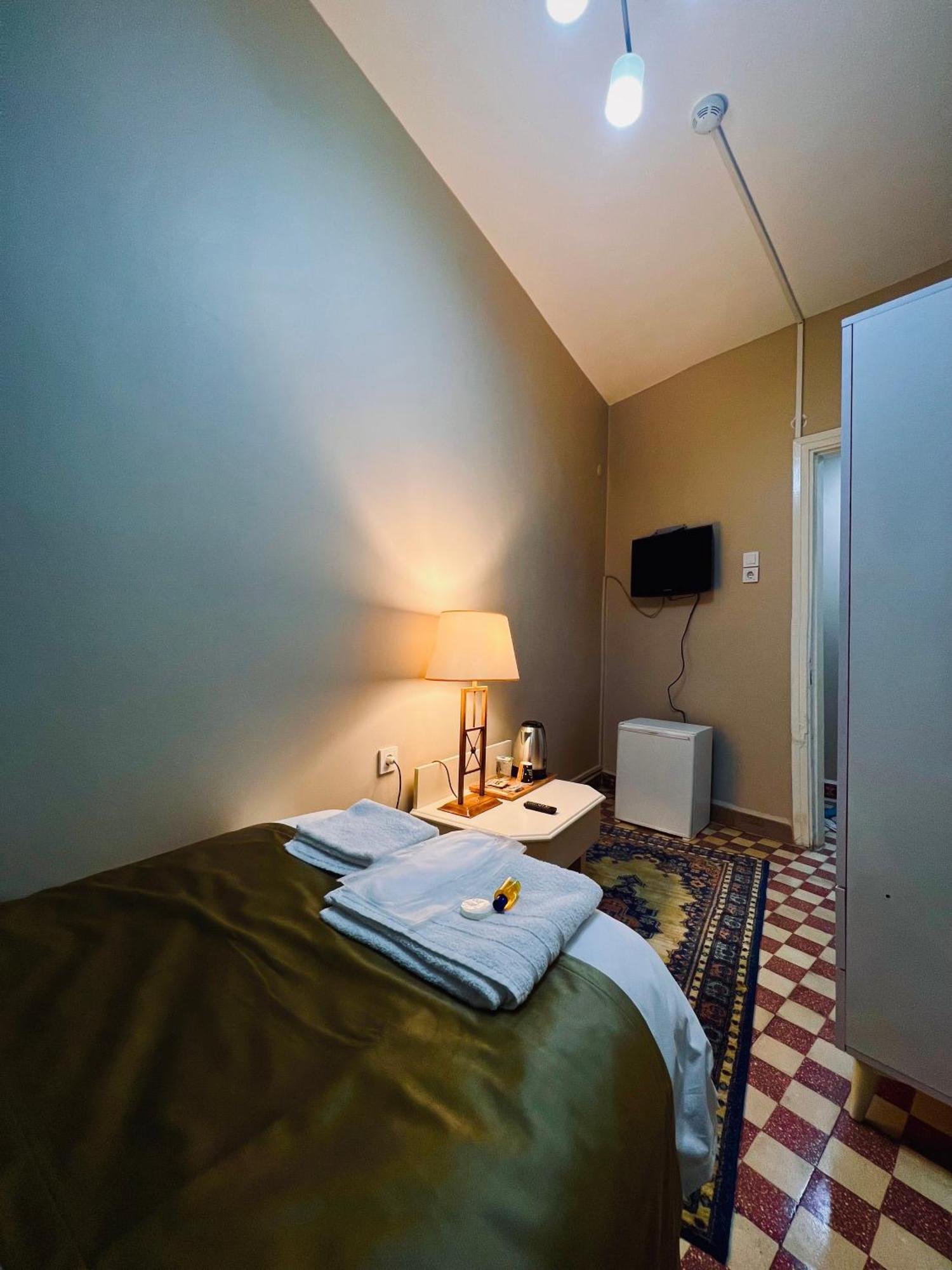 Findik Palas Otel Istanboel Buitenkant foto