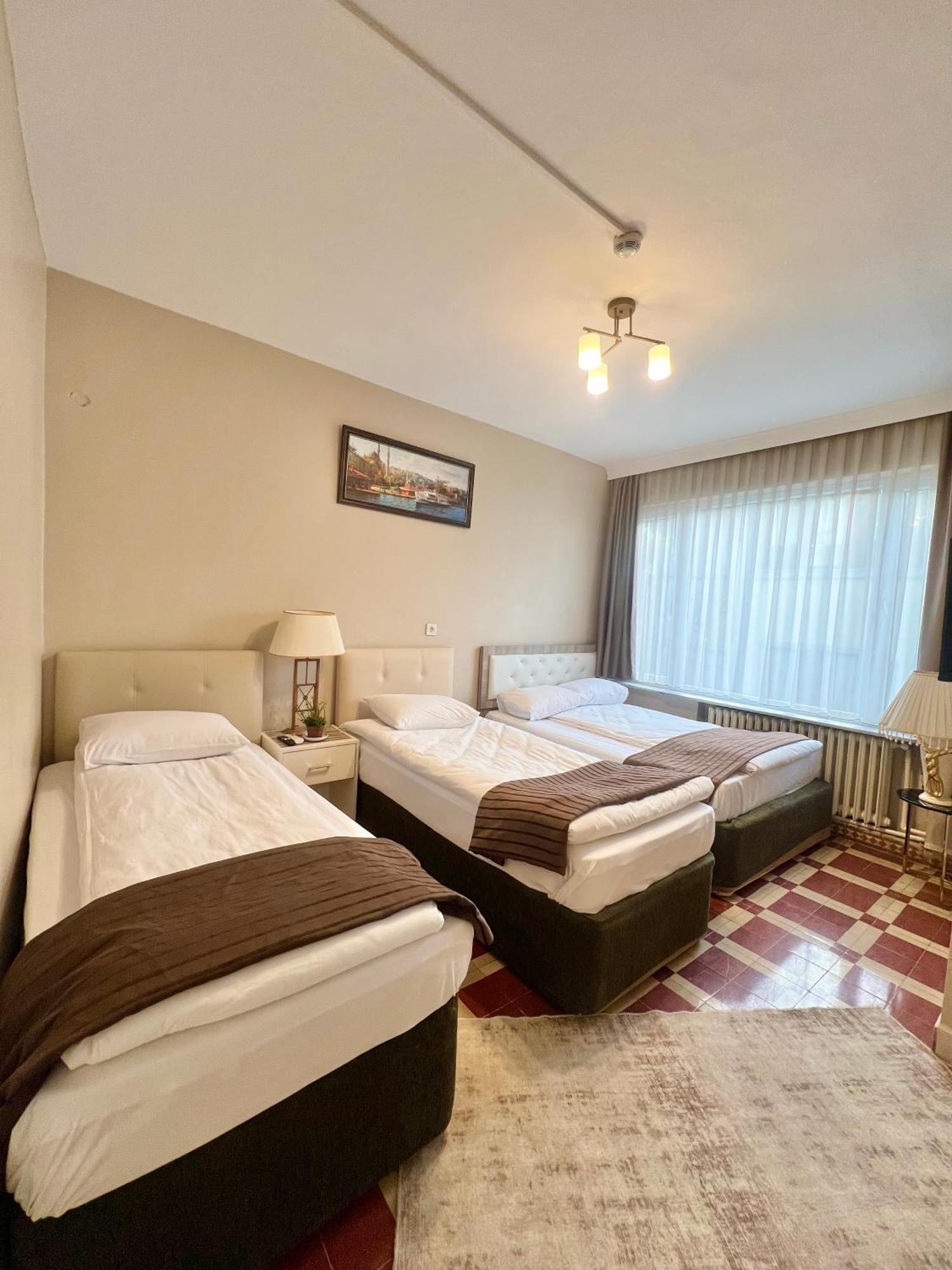 Findik Palas Otel Istanboel Buitenkant foto